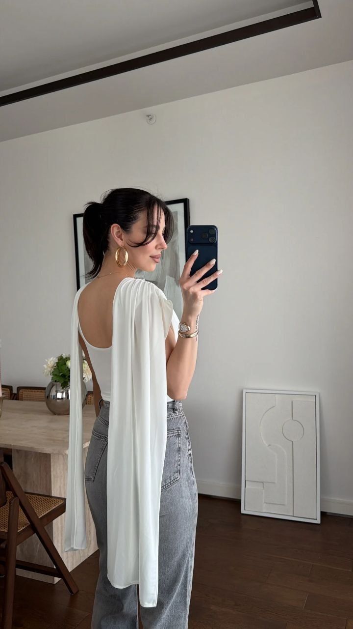 The Feminine Top